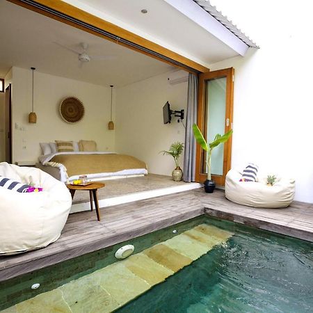 Tiga Studios - Adults Only Kuta  Exterior photo