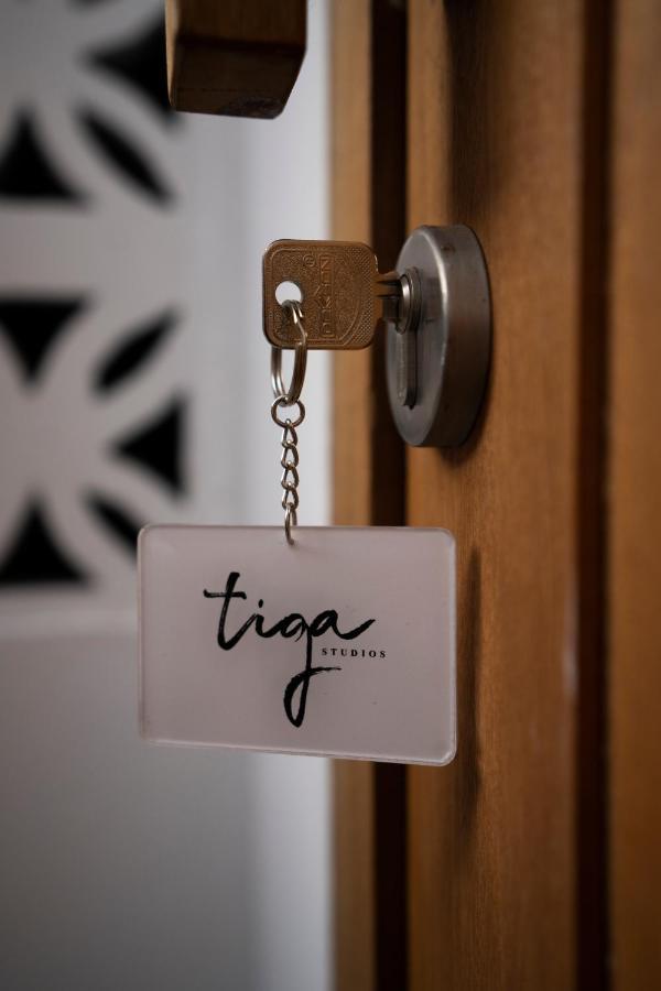 Tiga Studios - Adults Only Kuta  Exterior photo