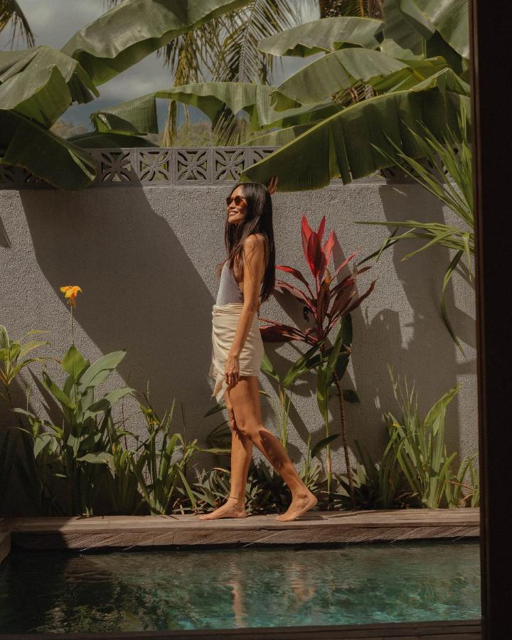 Tiga Studios - Adults Only Kuta  Exterior photo